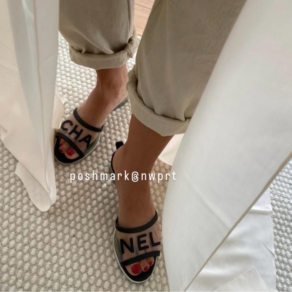 CHANEL 💯 Logo PVC Slides Sandals Mules Transparent Clear Black 37 7 Box Bag SS19 - Picture 3 of 17